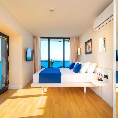 Seaside Resort In New Orbi Twins Batumi Exterior photo