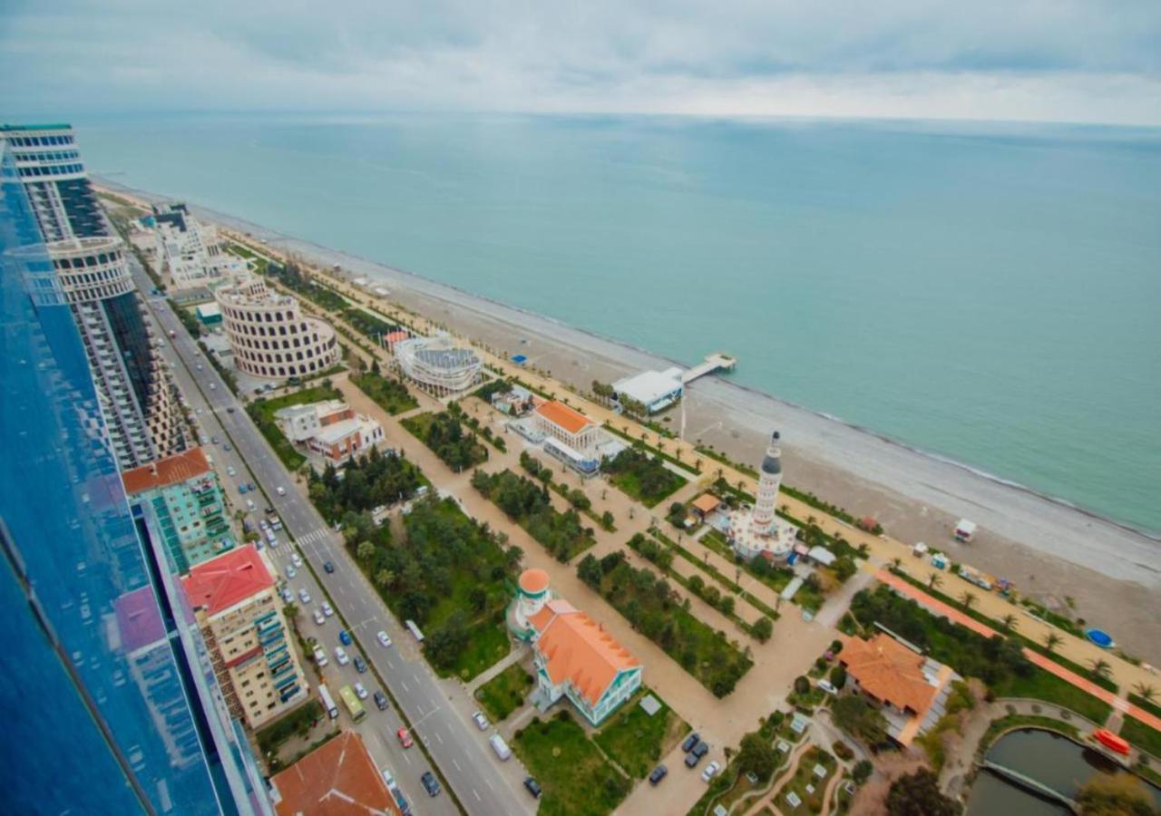 Seaside Resort In New Orbi Twins Batumi Exterior photo